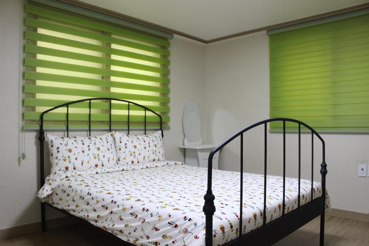 Bunk Guesthouse Hongdae2 Seul Zewnętrze zdjęcie