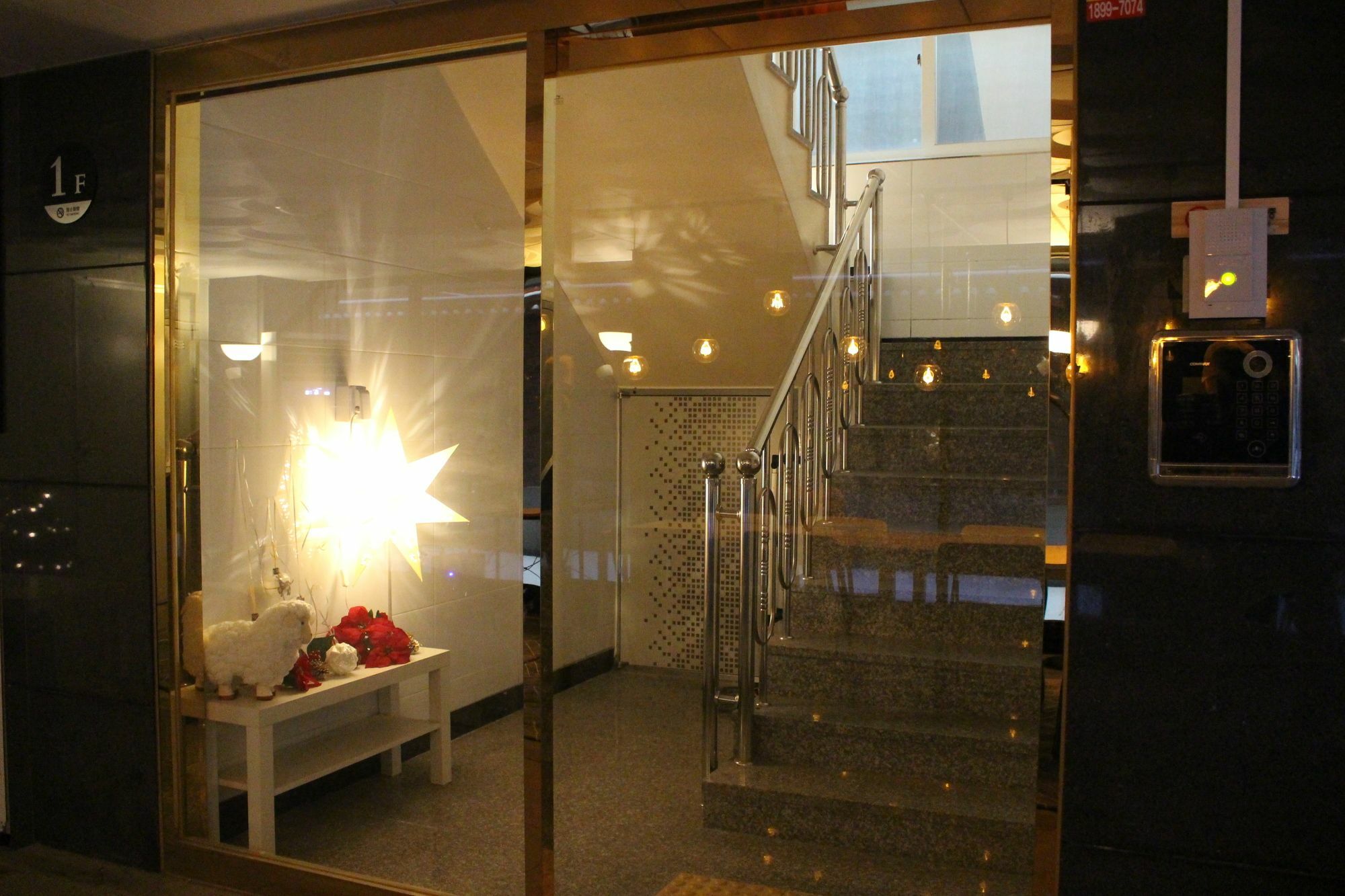 Bunk Guesthouse Hongdae2 Seul Zewnętrze zdjęcie