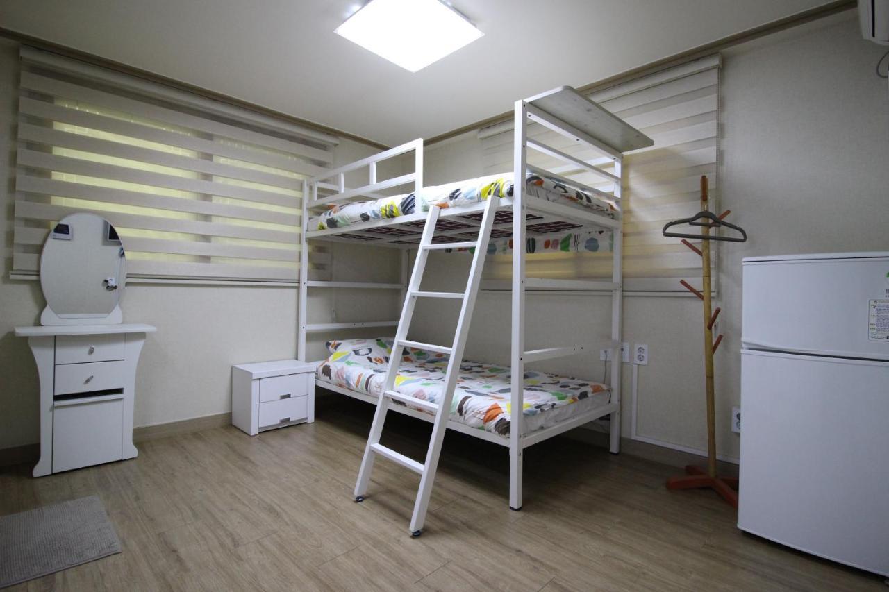 Bunk Guesthouse Hongdae2 Seul Zewnętrze zdjęcie